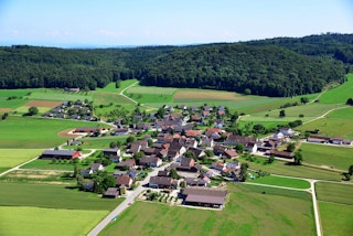 Questo è il piccolo villaggio di Guntmadingen. La posizione del tuo campeggio. :)