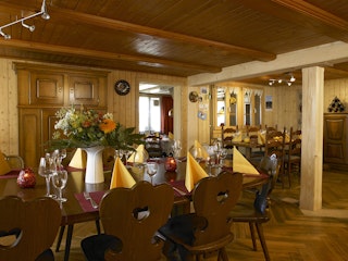 Restaurant d'alpage de l'intérieur