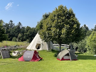 Le coin tipi et camping