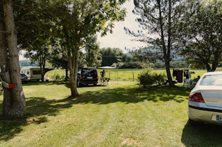 You choose your preferred pitch on my Mini-Camping website, which offers 6 pitches in all.