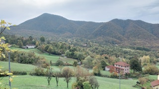 The hills of the Scrivia valley where the Camp is located