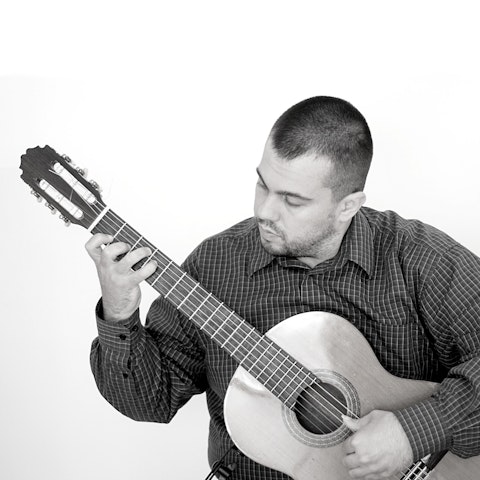 Learn ,art-and-music.guitar-and-ukulele, with Pavle K | Amphy