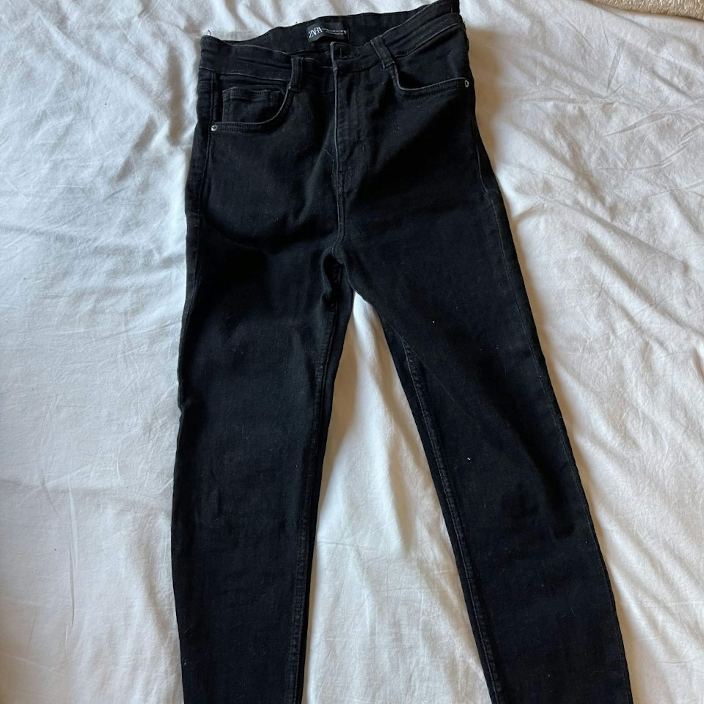 Júnior guerra Desconocido pantalones negros - $300.00 | Gloset
